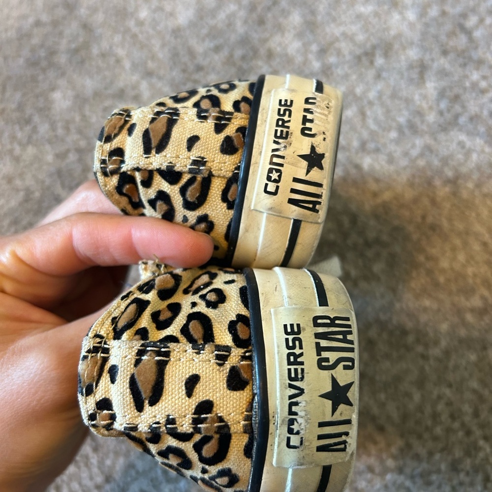 Cheetah print textured converse - Picture 4 of 11